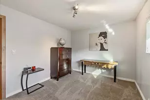 11940 S Pineridge Rd, Sandy, UT 84094 - Photo 31