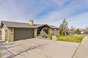 11940 S Pineridge Rd, Sandy, UT 84094 - Photo 59