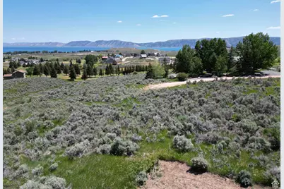 2817 S Metalist Cir #28, Garden City, UT 84028 - Photo 9