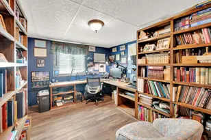 698 E 200 S, Bountiful, UT 84010 - Photo 25