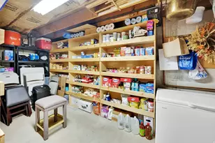 698 E 200 S, Bountiful, UT 84010 - Photo 29