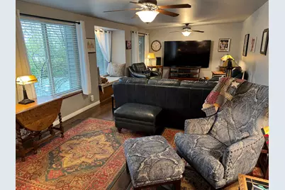 698 E 200 S, Bountiful, UT 84010 - Photo 11