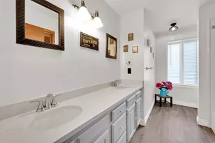 698 E 200 S, Bountiful, UT 84010 - Photo 27