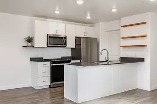 3392 W Mitchell Dr, Lehi, UT 84048 - Photo 3