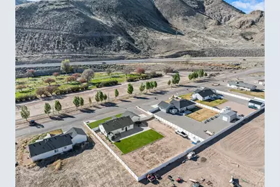 850 N 200 E, Elsinore, UT 84724 - Photo 39