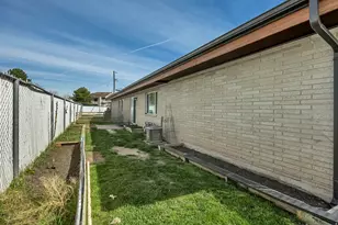 2318 W 3650 S, West Valley, UT 84119 - Photo 37