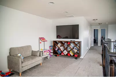 2353 W Thomas Ct, Syracuse, UT 84075 - Photo 25