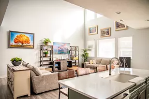 2353 W Thomas Ct, Syracuse, UT 84075 - Photo 17