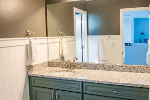 2353 W Thomas Ct, Syracuse, UT 84075 - Photo 29