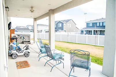 2353 W Thomas Ct, Syracuse, UT 84075 - Photo 37