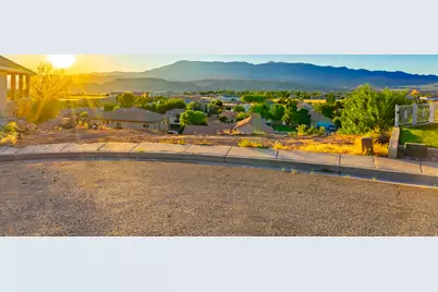 3 Spilsbury Ct #3, Hurricane, UT 84737 - Photo 1