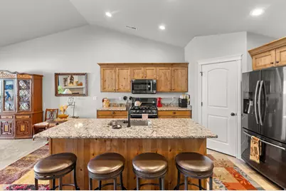 2308 W 2525 S, West Haven, UT 84401 - Photo 7