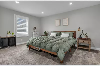 8292 S 560 E, Sandy, UT 84070 - Photo 9