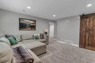 8292 S 560 E, Sandy, UT 84070 - Photo 15