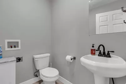 8292 S 560 E, Sandy, UT 84070 - Photo 13