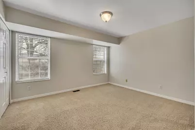 804 E Gatewood Dr S, Sandy, UT 84094 - Photo 11