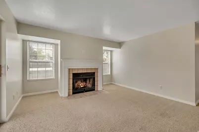 804 E Gatewood Dr S, Sandy, UT 84094 - Photo 3