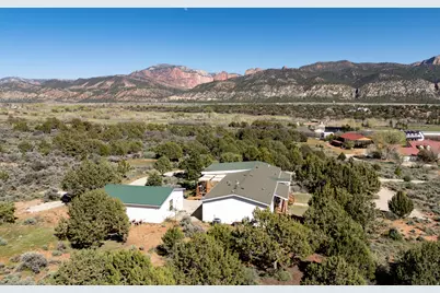 1438 S 2300 E, New Harmony, UT 84757 - Photo 39