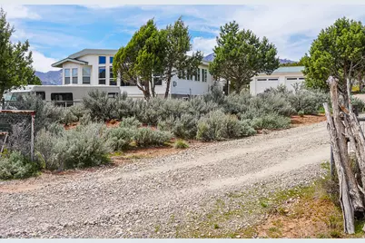 1438 S 2300 E, New Harmony, UT 84757 - Photo 15
