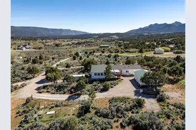 1438 S 2300 E, New Harmony, UT 84757 - Photo 5