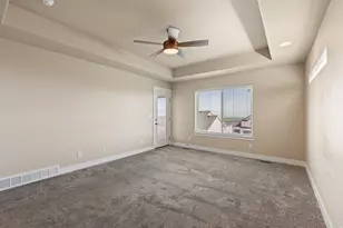 753 W 4050 N, Lehi, UT 84048 - Photo 15