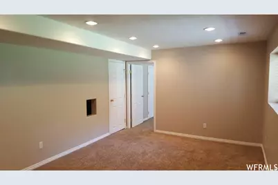 12542 S Stonebridge Cir E, Draper, UT 84020 - Photo 11