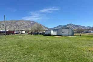 230 N 100 E, Hyrum, UT 84319 - Photo 1