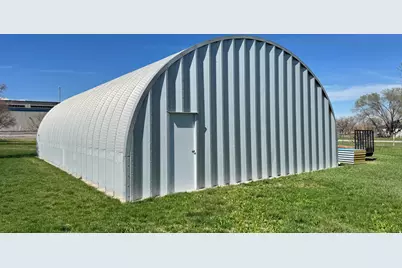 230 N 100 E, Hyrum, UT 84319 - Photo 5