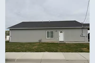 220 E 100 S, Huntington, UT 84528 - Photo 23