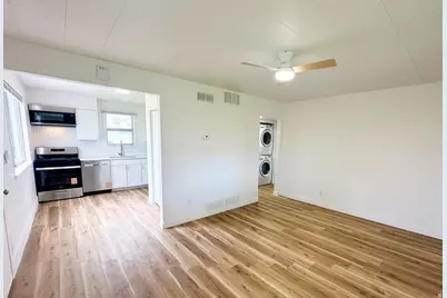 3813 S Grandview Dr E, Ogden, UT 84403 - Photo 5