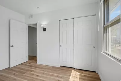 3813 S Grandview Dr E, Ogden, UT 84403 - Photo 13