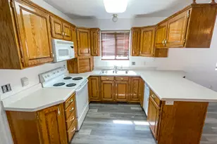 1150 W Red Hills Pkwy, Washington, UT 84780 - Photo 1