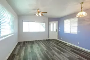 1150 W Red Hills Pkwy, Washington, UT 84780 - Photo 3