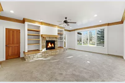 1152 N Village Cir, Midway, UT 84049 - Photo 5