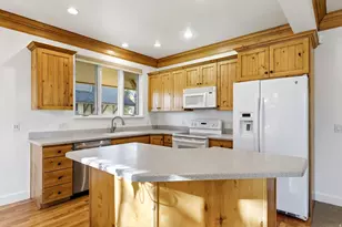 1152 N Village Circle, Midway, UT 84049 - Photo 7