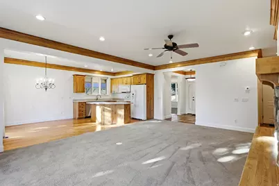 1152 N Village Cir, Midway, UT 84049 - Photo 9