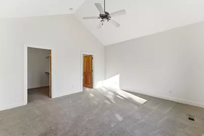 1152 N Village Cir, Midway, UT 84049 - Photo 17