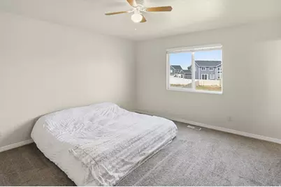 2512 N Jonathan Pl, Saratoga Springs, UT 84045 - Photo 25