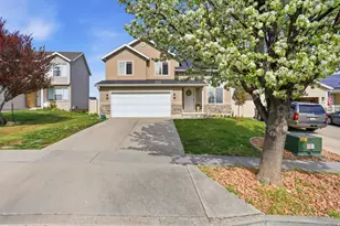 2512 N Jonathan Pl, Saratoga Springs, UT 84045 - Photo 3