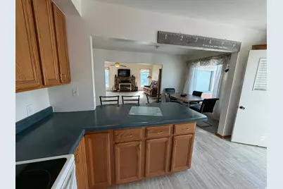 125 N 400 W, Price, UT 84501 - Photo 25