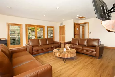 390 Matterhorn Dr, Summit Park, UT 84098 - Photo 15