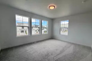 3046 N Summer Wood Dr, Eagle Mountain, UT 84005 - Photo 13