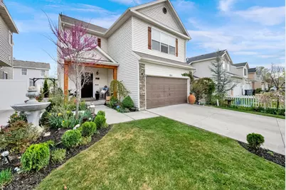1351 W Glenbarr Dr S, Springville, UT 84663 - Photo 1