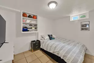 848 N Poinsettia Dr W, Salt Lake City, UT 84116 - Photo 21