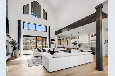 6861 E Summit Peak Cir, Huntsville, UT 84317 - Photo 9