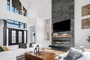 6861 E Summit Peak Cir, Huntsville, UT 84317 - Photo 11