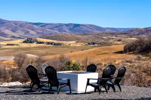 6861 E Summit Peak Cir, Huntsville, UT 84317 - Photo 71