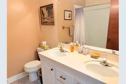 2136 S 900 E, Bountiful, UT 84010 - Photo 11