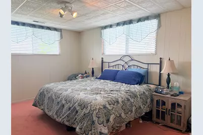 2136 S 900 E, Bountiful, UT 84010 - Photo 19