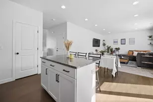 2126 W Lydia Ln, Syracuse, UT 84075 - Photo 7